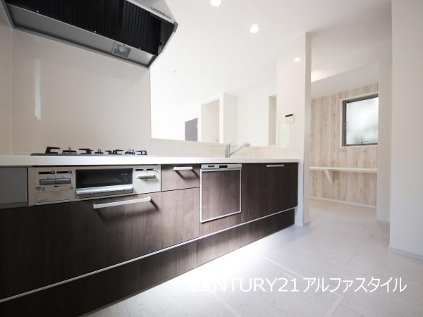 綾瀬市大上３丁目の新築一戸建
