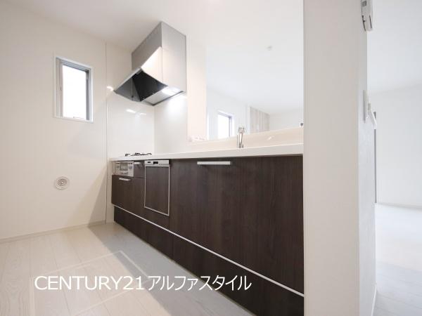 綾瀬市綾西５丁目の新築一戸建