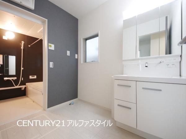 綾瀬市綾西５丁目の新築一戸建