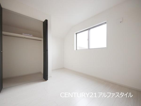 綾瀬市綾西５丁目の新築一戸建