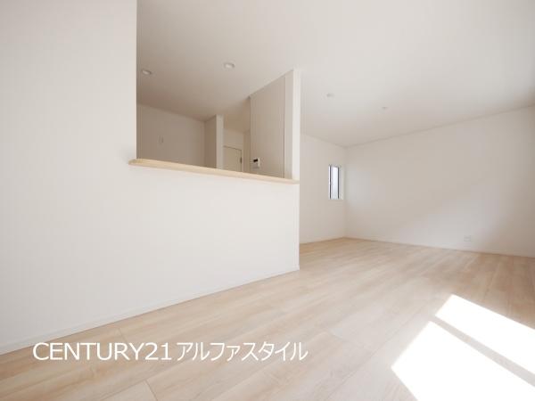 座間市立野台１丁目の新築一戸建