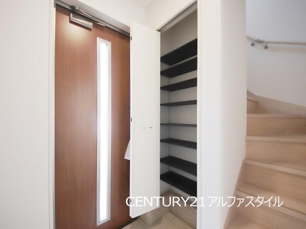 座間市立野台１丁目の新築一戸建
