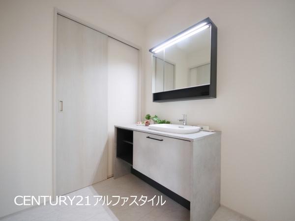 大和市西鶴間７丁目の新築一戸建