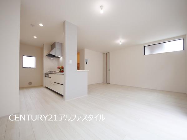 大和市西鶴間７丁目の新築一戸建