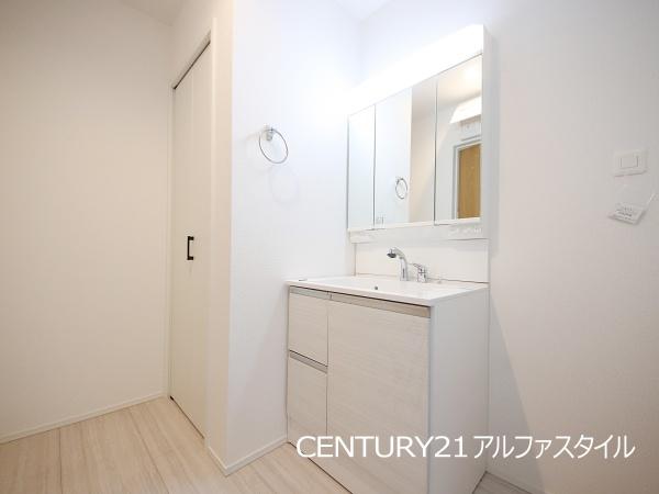 綾瀬市小園の新築一戸建