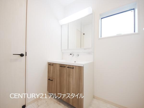 海老名市大谷北３丁目の新築一戸建