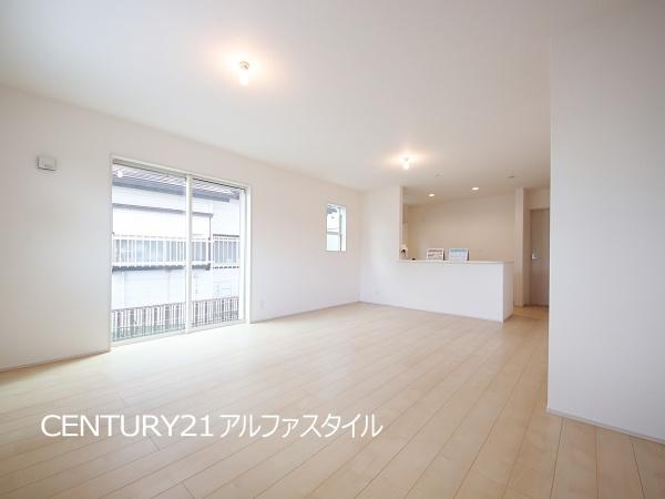 海老名市杉久保北４丁目の新築一戸建