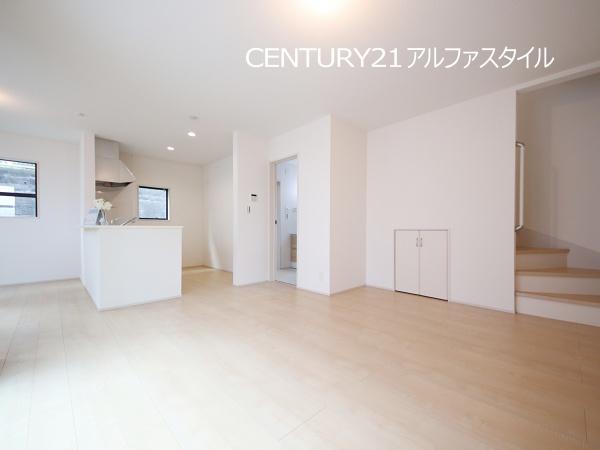 海老名市杉久保北４丁目の新築一戸建