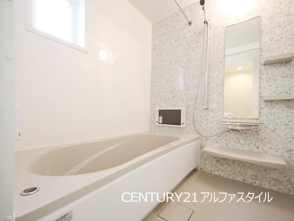 座間市南栗原３丁目の新築一戸建