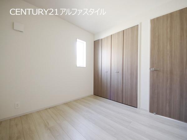 座間市南栗原３丁目の新築一戸建