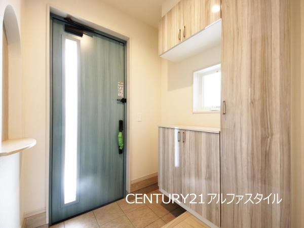 座間市南栗原３丁目の新築一戸建