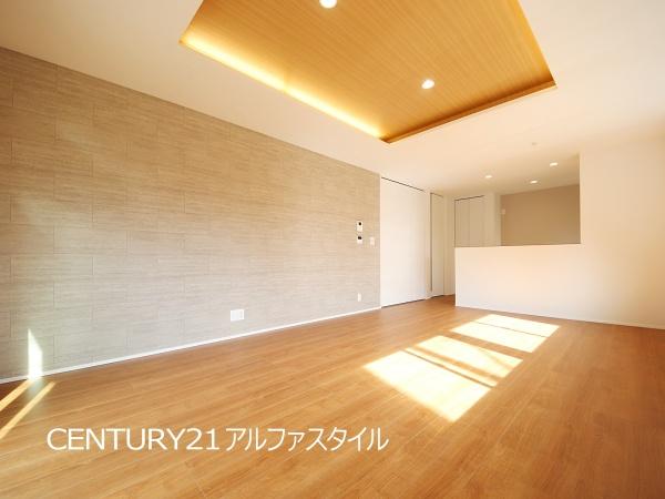 座間市南栗原６丁目の新築一戸建