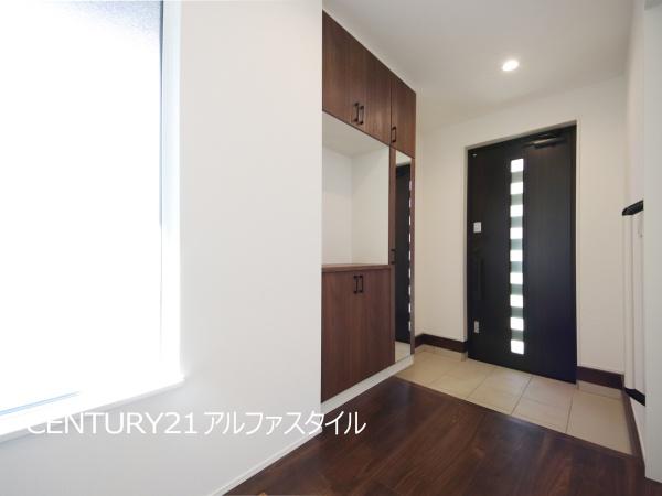 綾瀬市寺尾本町３丁目の新築一戸建