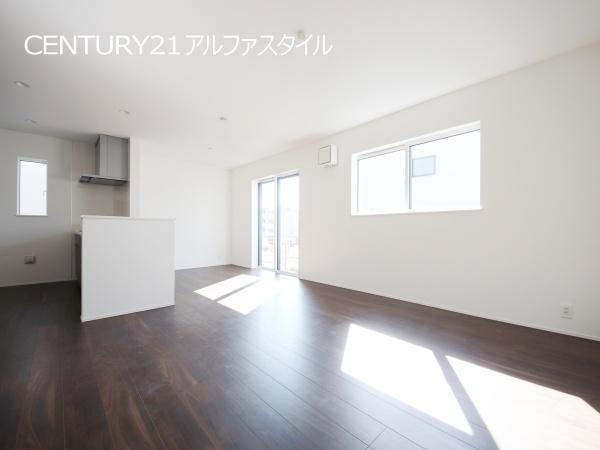 綾瀬市寺尾本町３丁目の新築一戸建