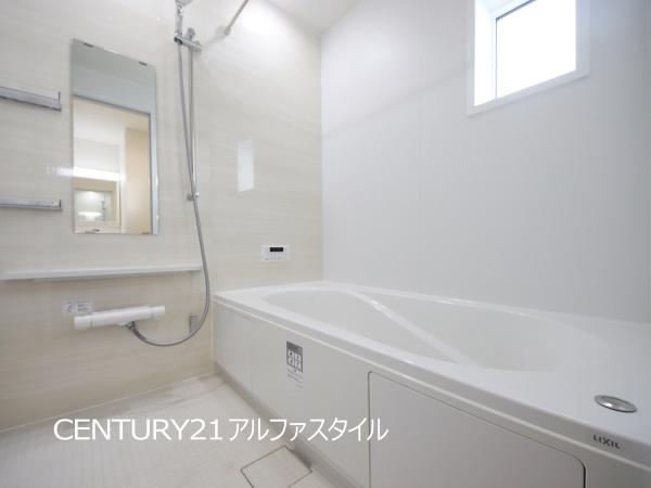 綾瀬市寺尾本町３丁目の新築一戸建