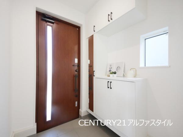 綾瀬市寺尾本町３丁目の新築一戸建