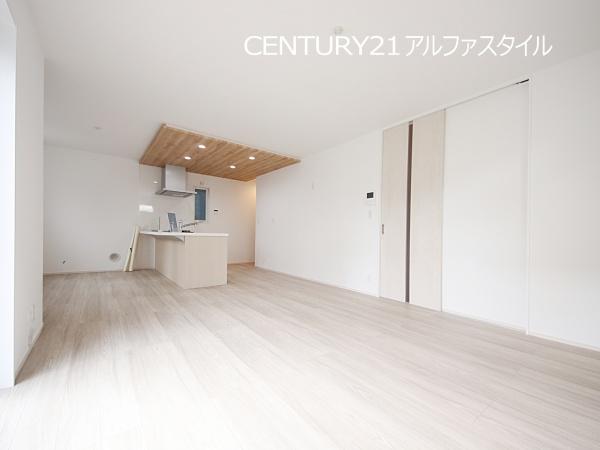 綾瀬市深谷上７丁目の新築一戸建