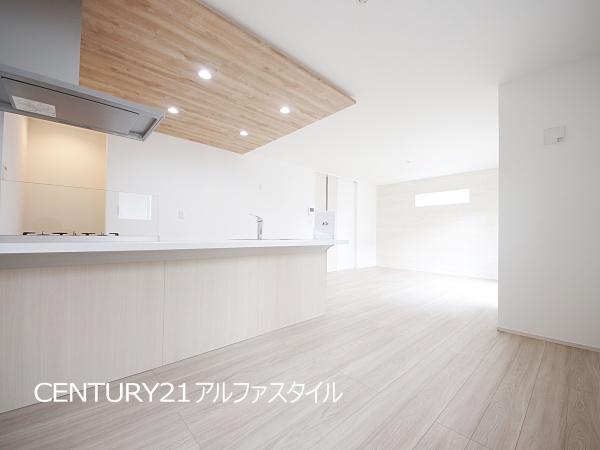 綾瀬市深谷上７丁目の新築一戸建