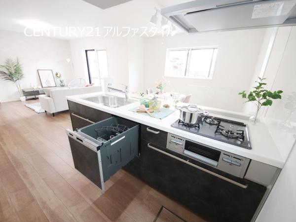 綾瀬市深谷上７丁目の新築一戸建