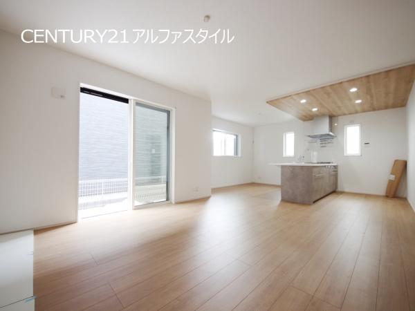 綾瀬市深谷上７丁目の新築一戸建