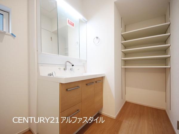 綾瀬市深谷上７丁目の新築一戸建