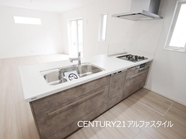 綾瀬市深谷上７丁目の新築一戸建