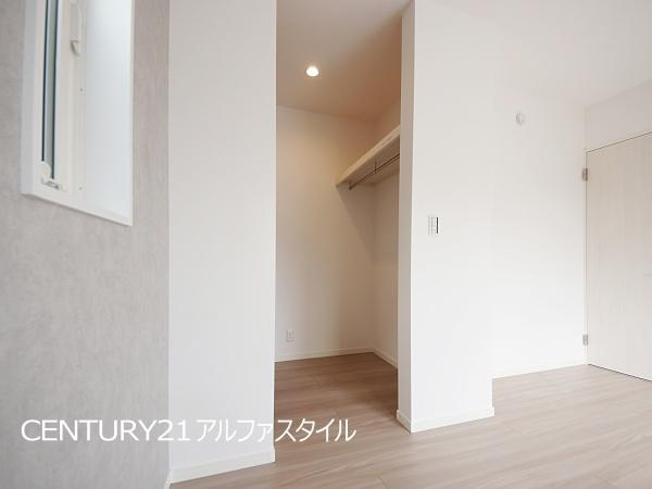 綾瀬市深谷上７丁目の新築一戸建