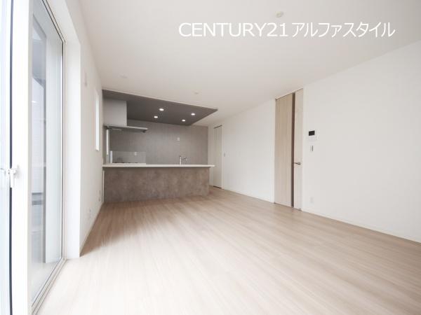 綾瀬市深谷上７丁目の新築一戸建
