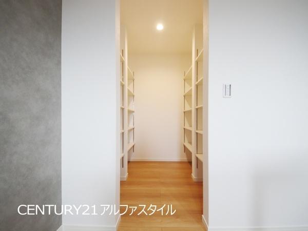 綾瀬市深谷上７丁目の新築一戸建