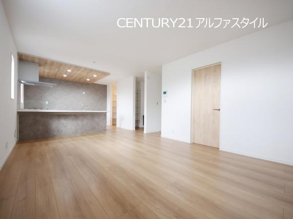 綾瀬市深谷上７丁目の新築一戸建