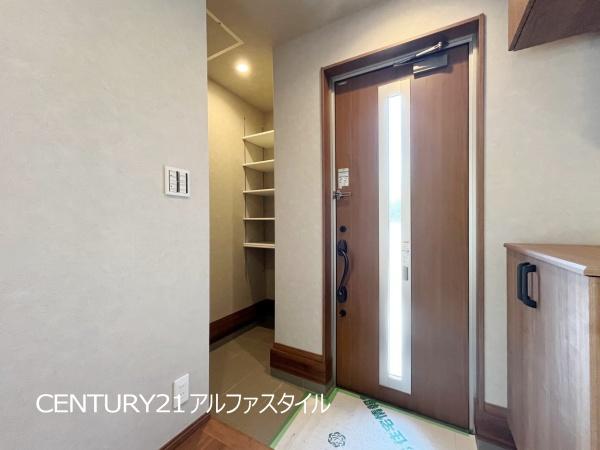 綾瀬市大上８丁目の中古一戸建て