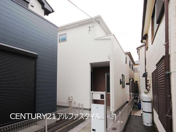 大和市西鶴間２丁目の新築一戸建