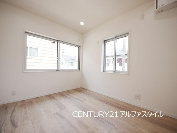綾瀬市上土棚中６丁目の中古一戸建て
