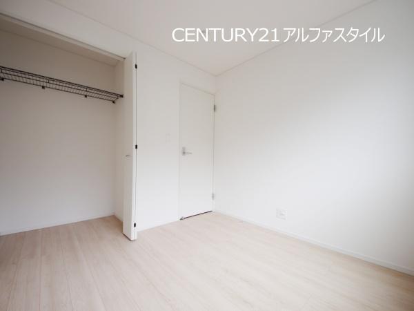 綾瀬市小園南２丁目の新築一戸建