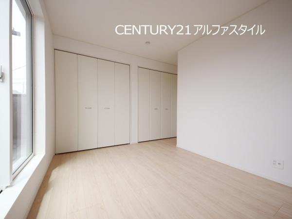綾瀬市小園南２丁目の新築一戸建