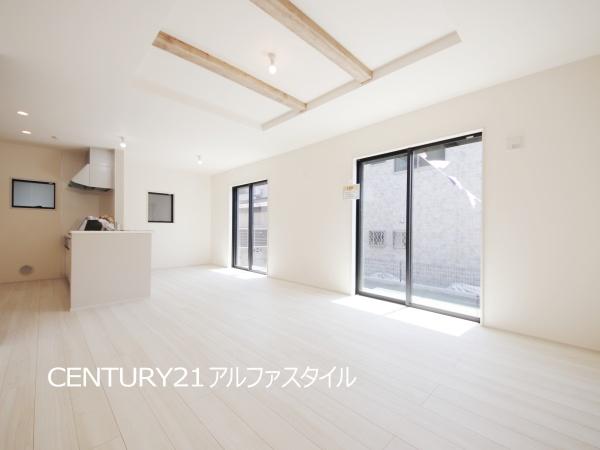 海老名市国分寺台５丁目の新築一戸建