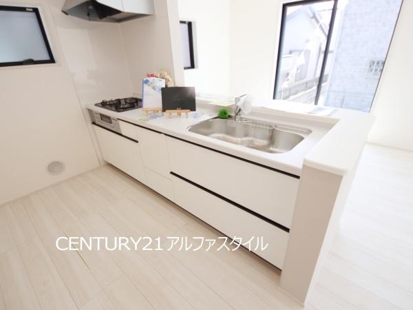 海老名市国分寺台５丁目の新築一戸建