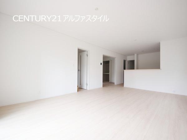 座間市入谷西２丁目の新築一戸建