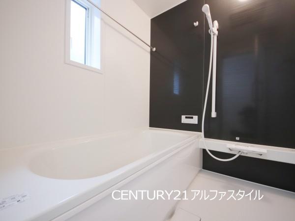 座間市入谷西２丁目の新築一戸建