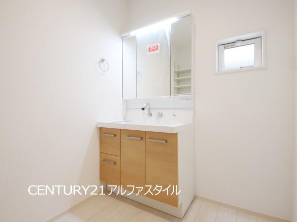 大和市上草柳６丁目の新築一戸建