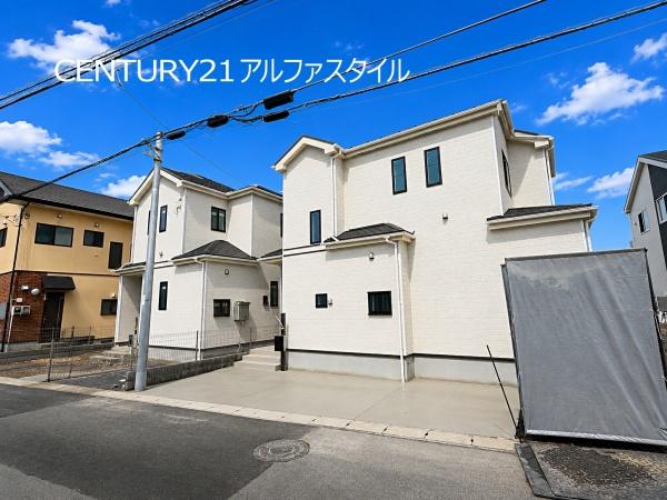 綾瀬市深谷中４丁目の新築一戸建