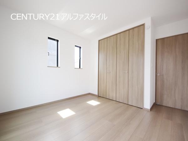 綾瀬市大上５丁目の新築一戸建