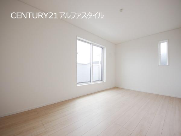 綾瀬市深谷南４丁目の新築一戸建