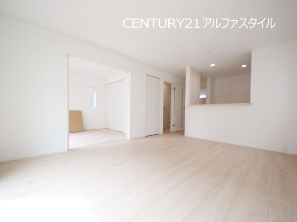 綾瀬市深谷南４丁目の新築一戸建