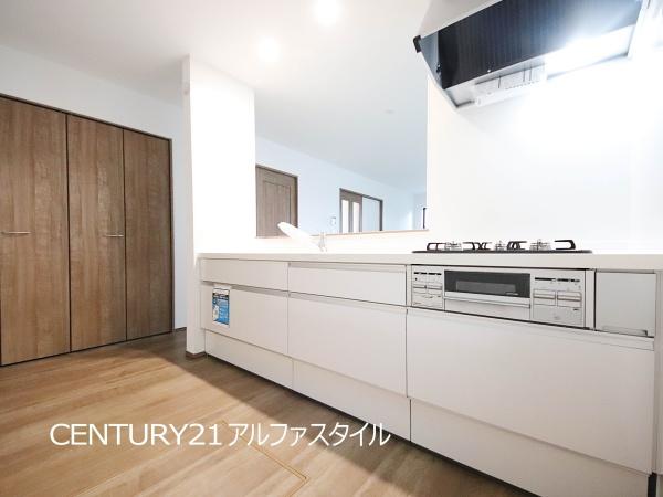 大和市代官４丁目の新築一戸建