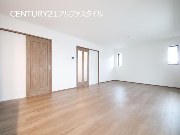 大和市代官４丁目の新築一戸建