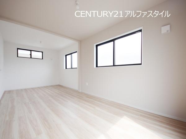 大和市南林間７丁目の新築一戸建