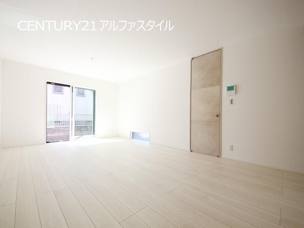 座間市入谷東３丁目の新築一戸建