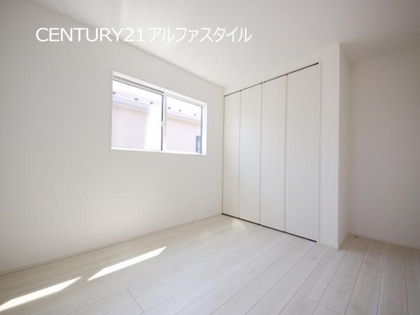 座間市入谷東３丁目の新築一戸建