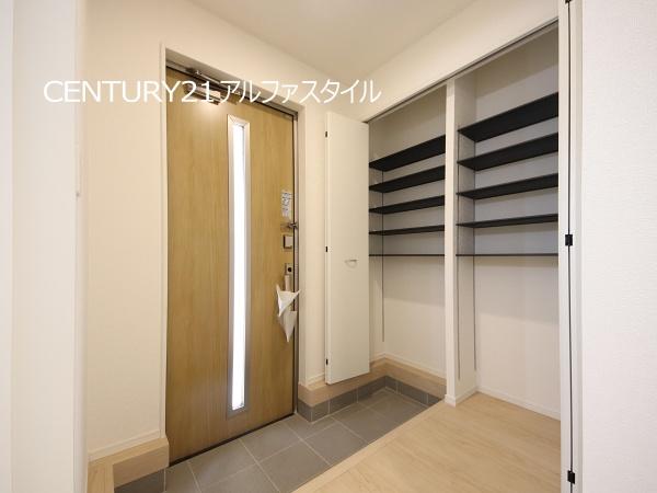 海老名市浜田町の新築一戸建